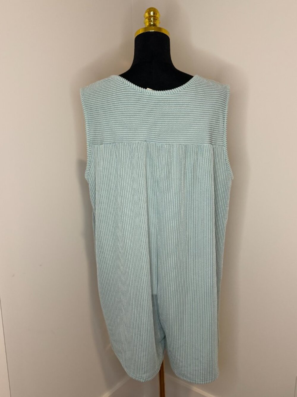 Umgee (L) Mint Romper - Picture 3 of 10
